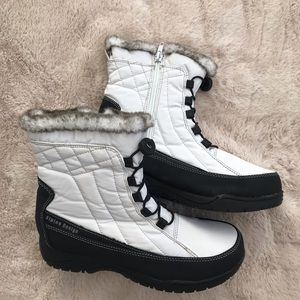 Alpine Design ~ Women’s Snow Boots
